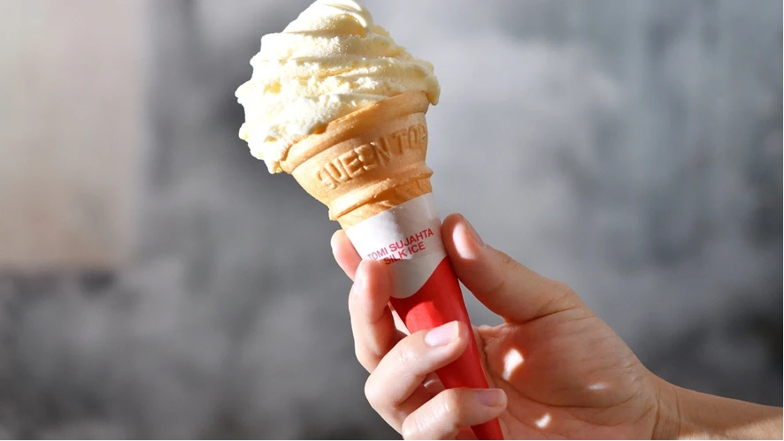 Custom paper ice cream cone sleeve 2 Custom paper ice cream cone sleeve 2